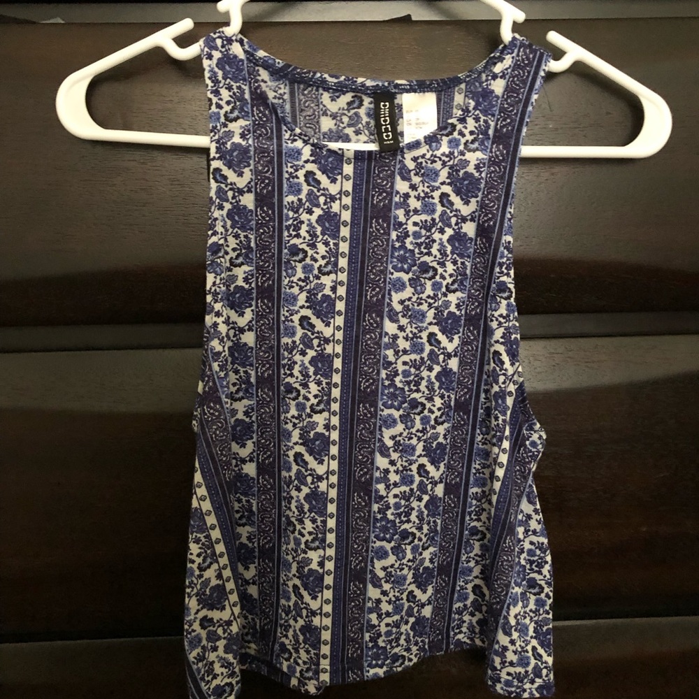 Blue & White cropped tank top